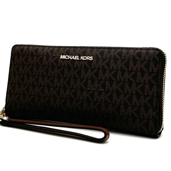 Michael Kors Large Jet Set Travel Continental Wallet Dark Raspberry Multi - Picture 1 of 10